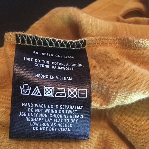 COPY - Anthropologie Deletta  Twist and Flounce Top - Picture 4 of 4